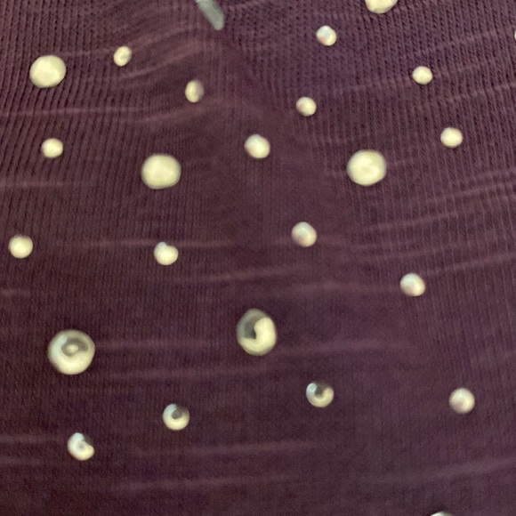 Jewels & Gems OS purple Tunic w/swoop & rhinestone - Size Medium - Picture 6 of 9